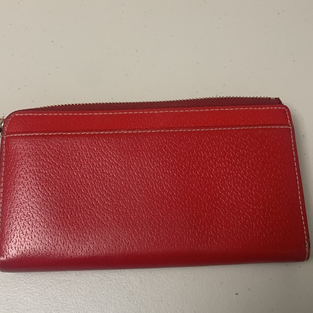 ♠️ Kate Spade Red Leather Wristlet / Wallet Lots of compartmentss fits iPhone ♠ - Picture 9 of 10